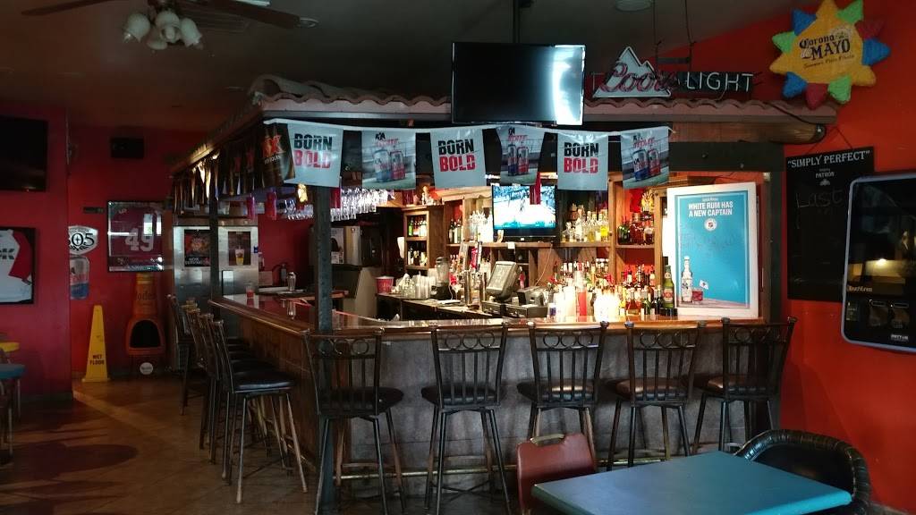 Burrito King | restaurant | 319 N Gateway Dr, Madera, CA 93637, USA | 5596747596 OR +1 559-674-7596