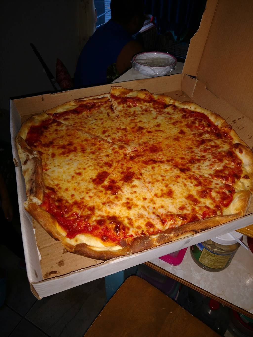 Royal Kings Pizza | restaurant | 5211 5th Ave #1, Brooklyn, NY 11220, USA | 7184923846 OR +1 718-492-3846