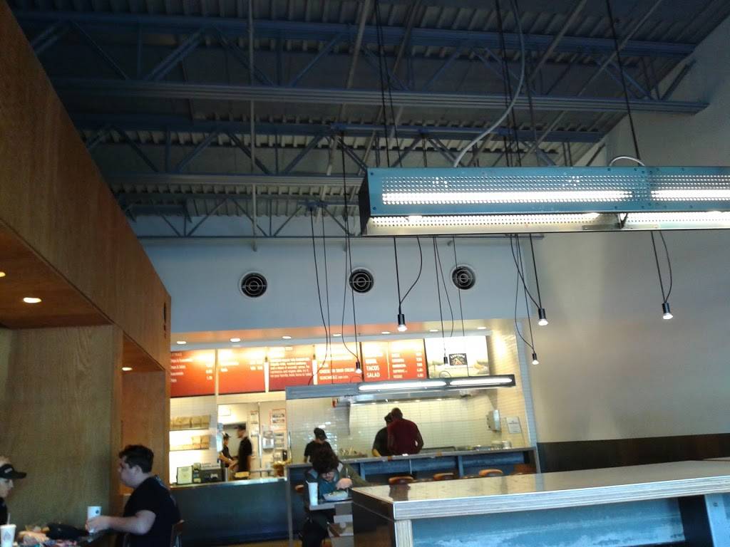 Chipotle Mexican Grill | restaurant | 11160 South Lakes Dr # G2, Reston, VA 20191, USA | 5713927746 OR +1 571-392-7746