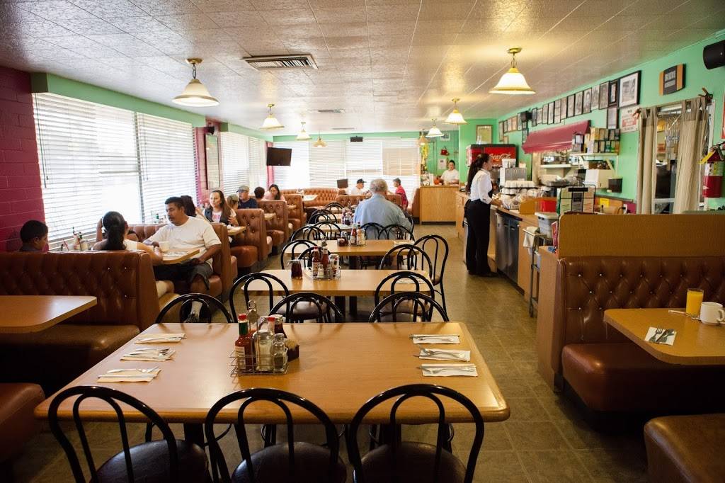 Heavenly Pancakes | restaurant | 665 N Maclay Ave, San Fernando, CA 91340, USA | 8188980026 OR +1 818-898-0026