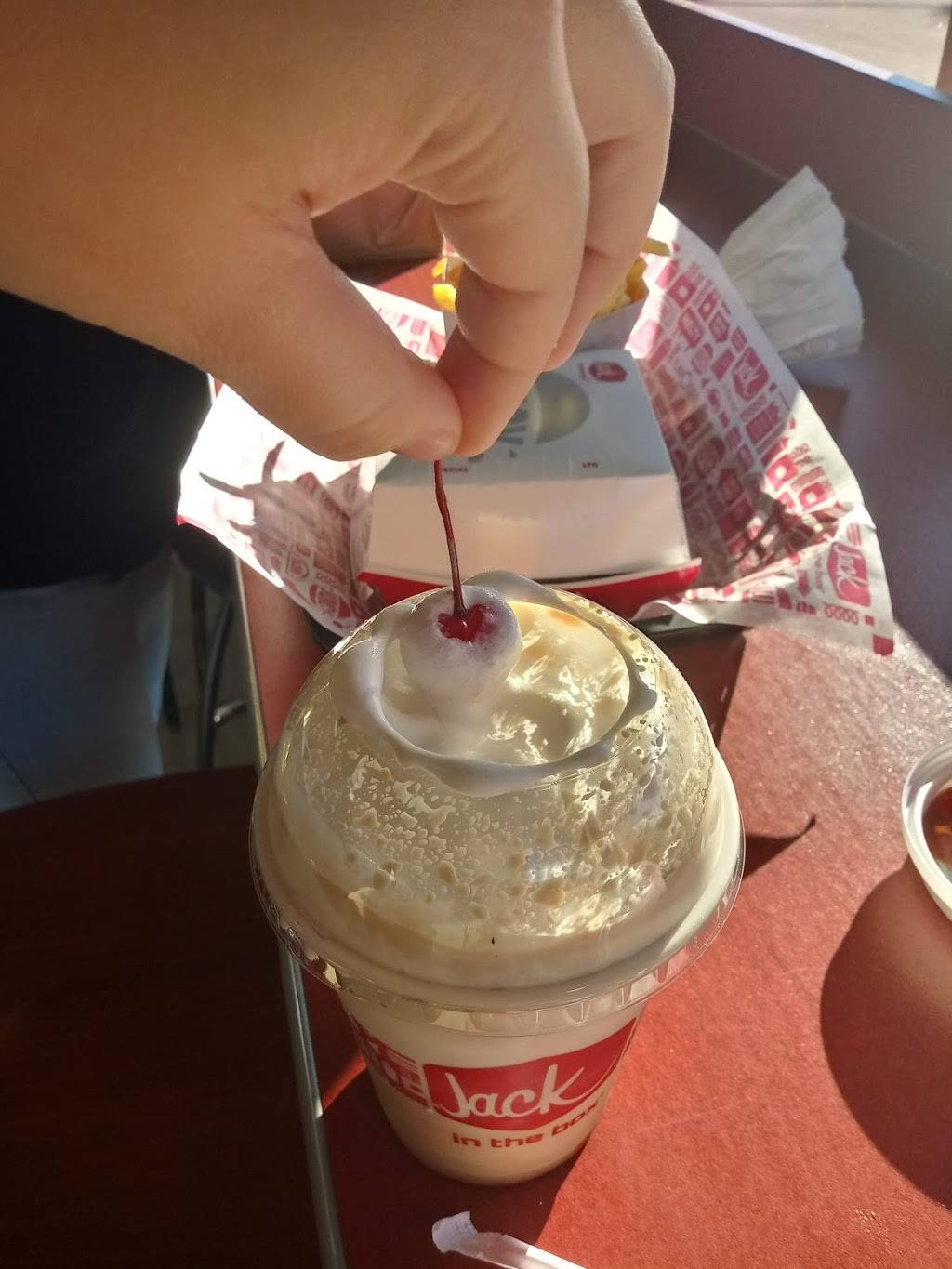 Jack in the Box | restaurant | 6400 W Charleston Blvd, Las Vegas, NV 89146, USA | 7028701550 OR +1 702-870-1550