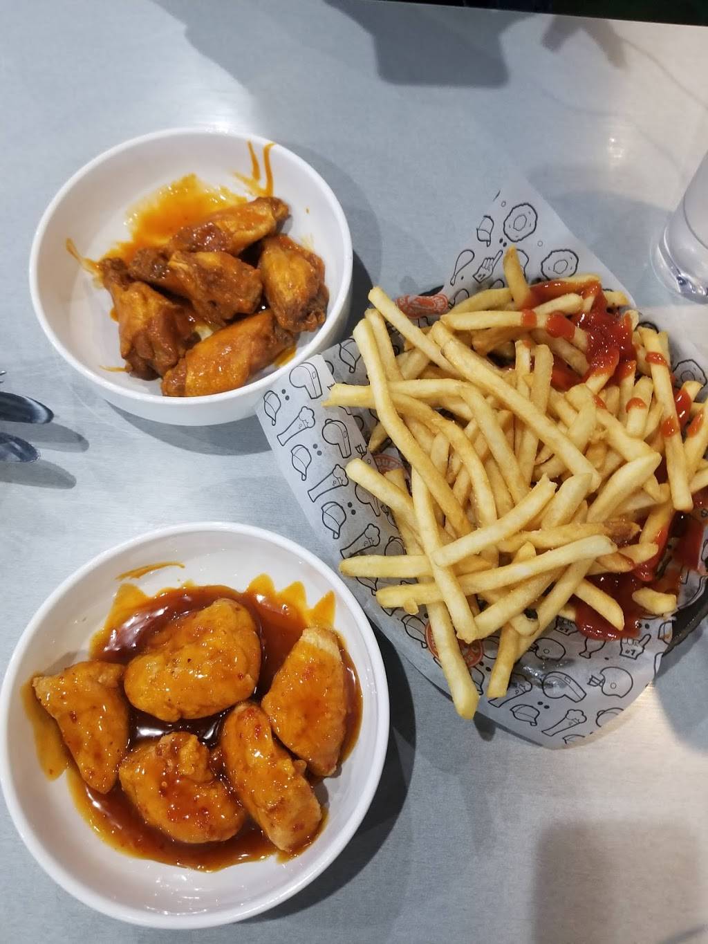 Buffalo Wings & Rings | restaurant | 12375 Base Line Rd, Rancho Cucamonga, CA 91739, USA | 9094631300 OR +1 909-463-1300