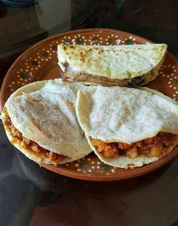Gorditas Estilo Aguascalientes | restaurant | 999 N Waterman Ave, San Bernardino, CA 92410, USA | 9513730908 OR +1 951-373-0908