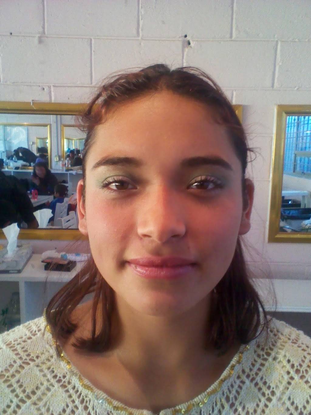 Subway | meal takeaway | 10406 16th Ave SW, Seattle, WA 98146, USA | 2067678917 OR +1 206-767-8917