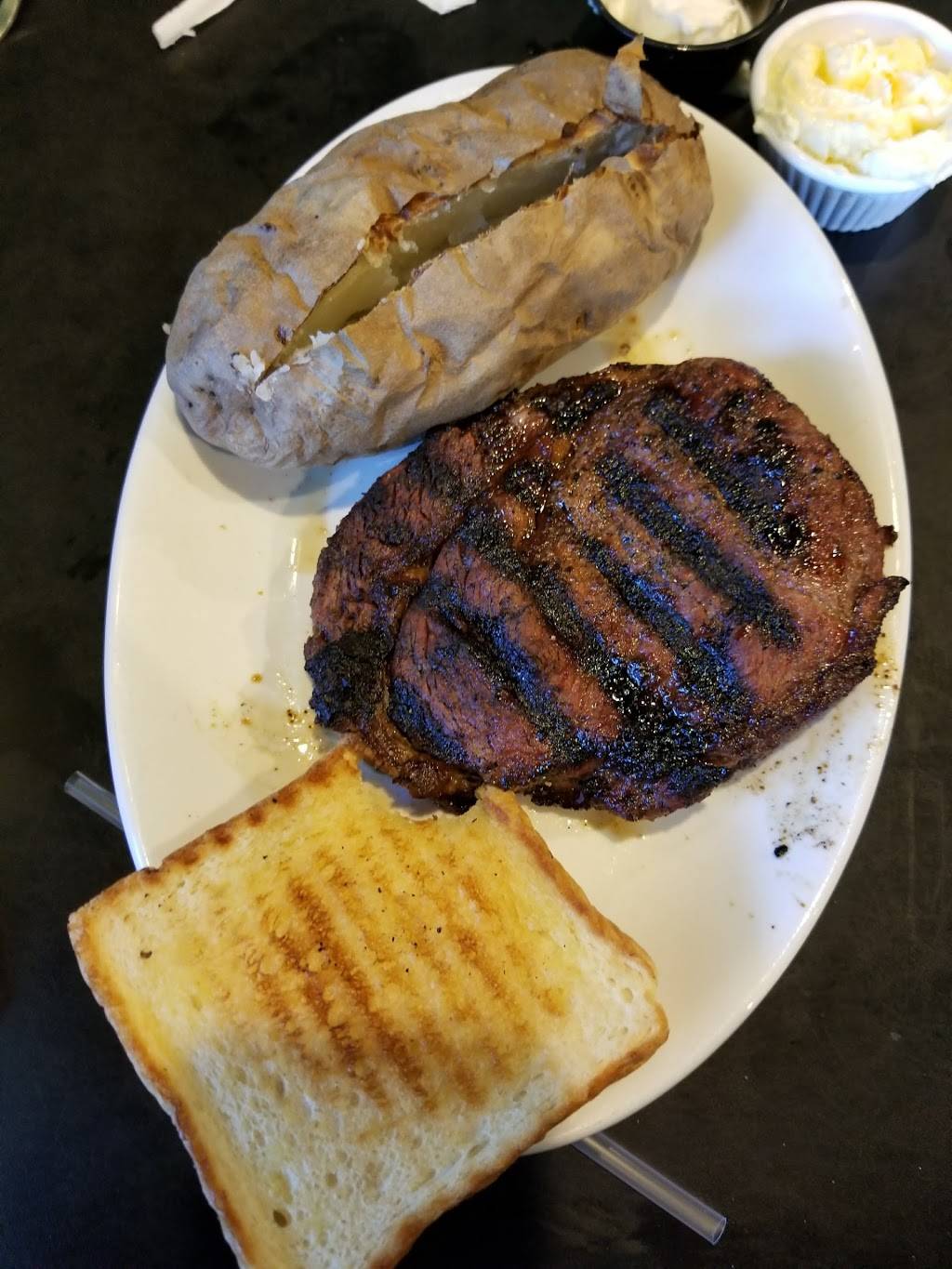 Ribeyes Steakhouse | restaurant | 104 Nashville Dr, Nashville, NC 27856, USA | 2524622356 OR +1 252-462-2356