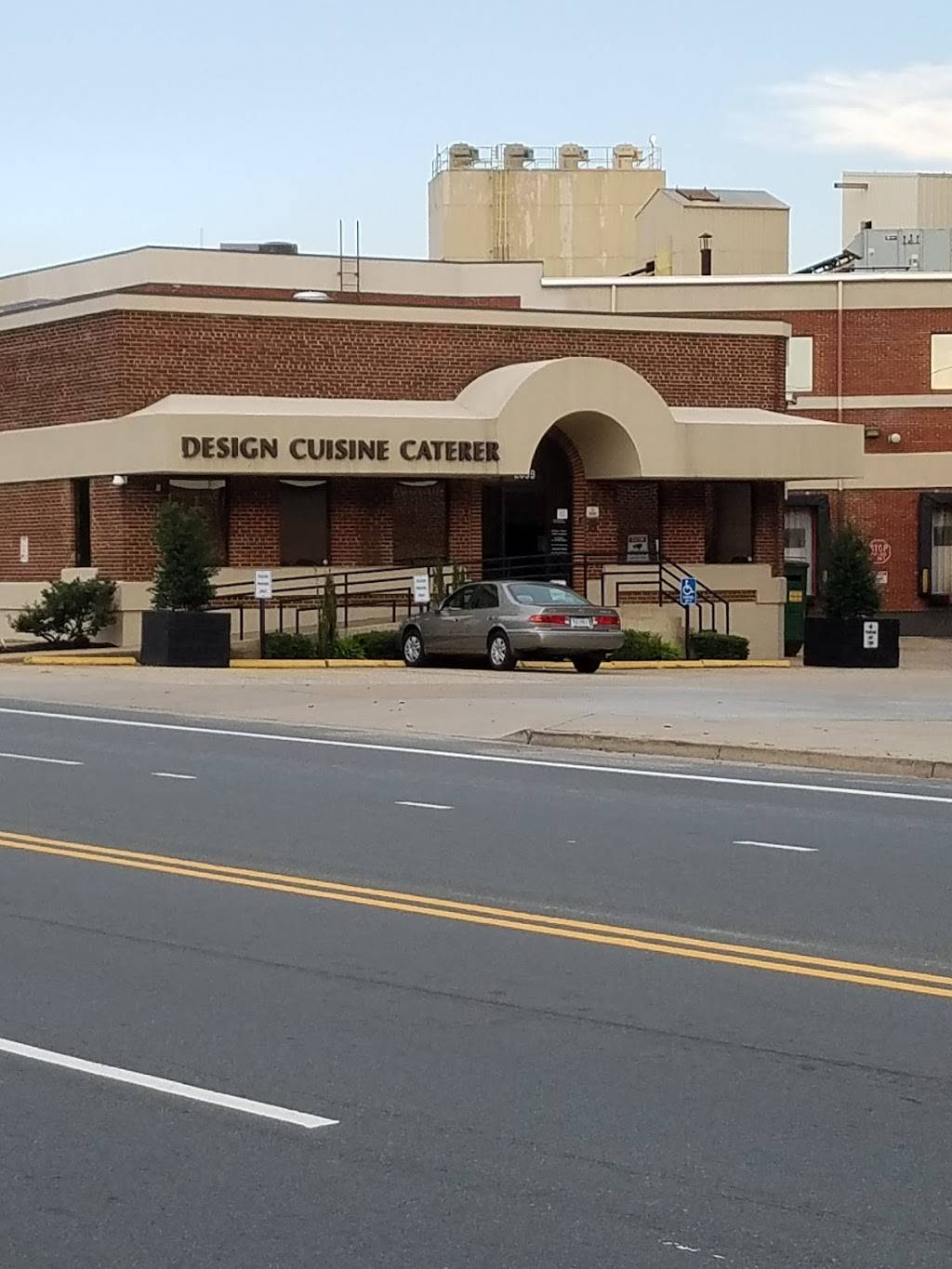 Design Cuisine | restaurant | 2659 Shirlington Rd, Arlington, VA 22206, USA | 7039799400 OR +1 703-979-9400