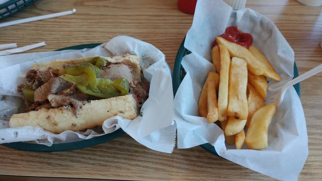 Mr Pup | restaurant | 1262 Lee St, Des Plaines, IL 60018, USA | 8472983812 OR +1 847-298-3812