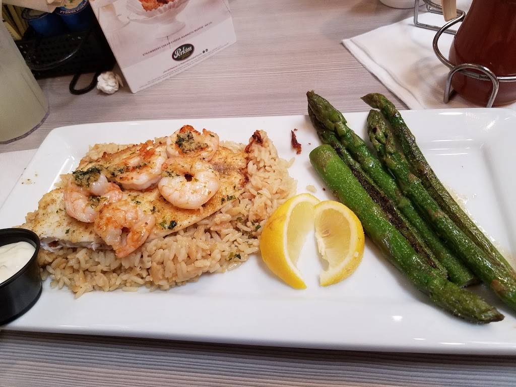 Perkins Restaurant & Bakery | restaurant | 250 Noble Creek Dr, Noblesville, IN 46060, USA | 3177762800 OR +1 317-776-2800