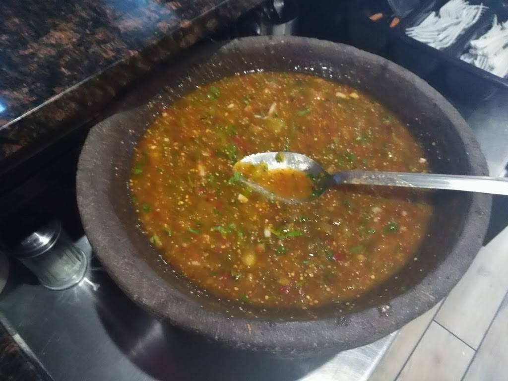 Taqueria Coral | restaurant | 3414 W 26th St, Chicago, IL 60623, USA | 8724445333 OR +1 872-444-5333