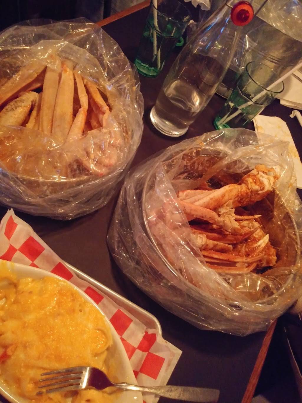 Boilery | restaurant | 710 Amsterdam Ave, New York, NY 10025, USA | 6467558968 OR +1 646-755-8968