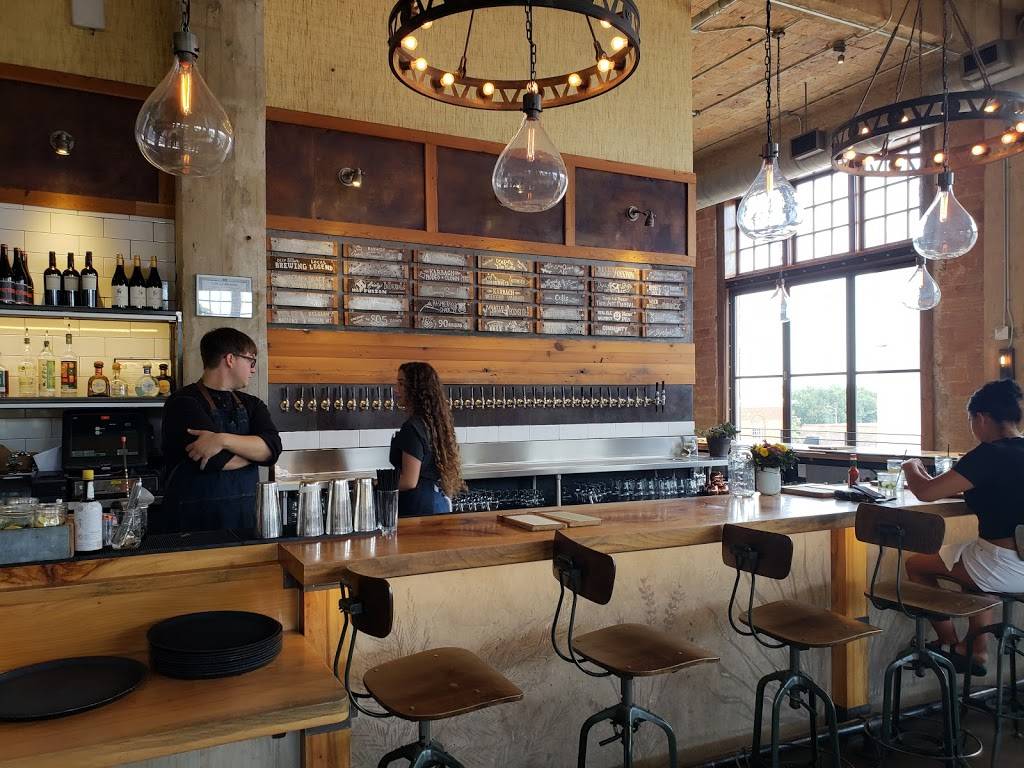 Barley & Board | restaurant | 100 W Oak St #160, Denton, TX 76201, USA | 9405663900 OR +1 940-566-3900