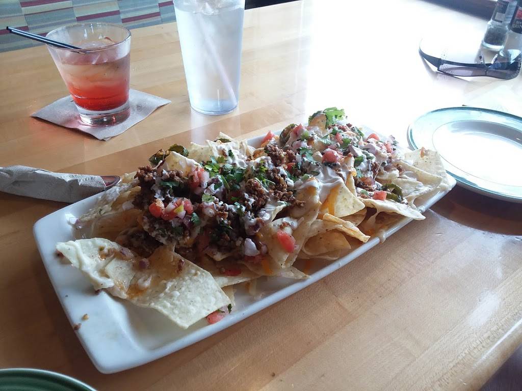 Applebees Grill + Bar | restaurant | 1980 US Highway 131 South, Petoskey, MI 49770, USA | 2313470440 OR +1 231-347-0440