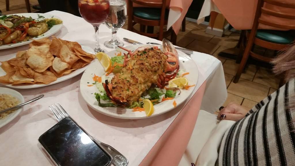 Antonios Authentic Portuguese Restaurant | restaurant | 2455 S Long Beach Rd, Oceanside, NY 11572, USA | 5162550161 OR +1 516-255-0161