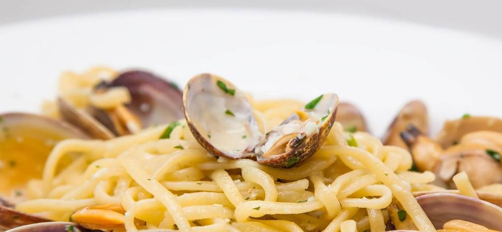 Bella Saratoga | restaurant | 14503 Big Basin Way, Saratoga, CA 95070, USA | 4087415115 OR +1 408-741-5115