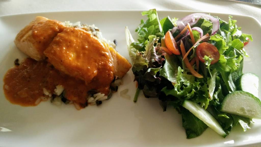 Queenston Heights Restaurant | restaurant | 14184 Niagara Pkwy, Niagara-on-the-Lake, ON L0S 1J0, Canada | 9052624276 OR +1 905-262-4276