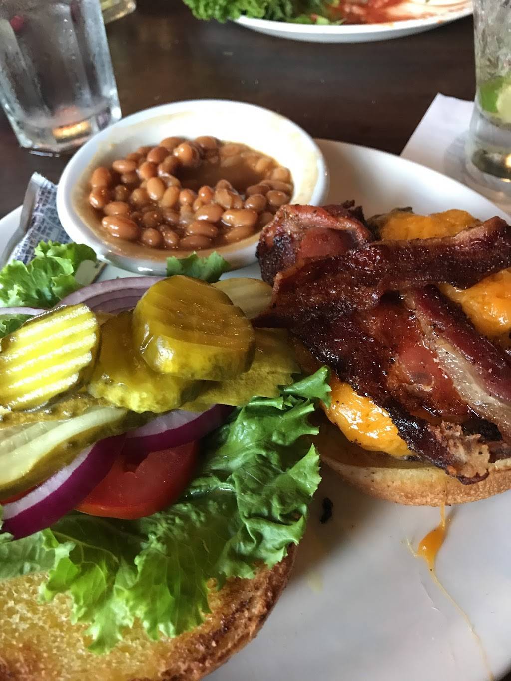 Jamils Steakhouse OKC | restaurant | 4910 N Lincoln Blvd, Oklahoma City, OK 73105, USA | 4055258352 OR +1 405-525-8352