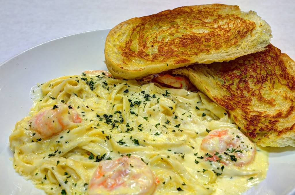 Brooklyns Backyard | restaurant | 2019 E Silver Springs Blvd, Ocala, FL 34470, USA | 3523046292 OR +1 352-304-6292