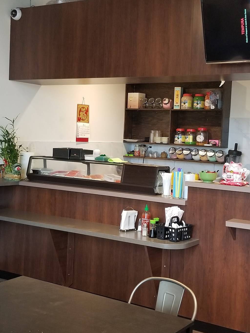 Panda Kitchen | restaurant | 3220 Monarch Dr, Orillia, ON L3V 8A2, Canada | 7053268333 OR +1 705-326-8333