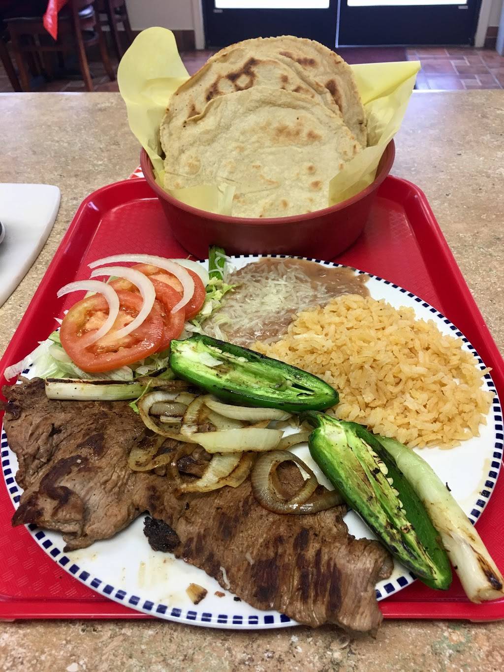 Eben-Ezer Taqueria | restaurant | 815 E Putnam Ave, Porterville, CA 93257, USA | 5597934423 OR +1 559-793-4423