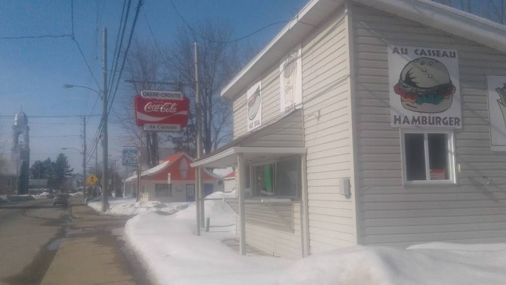 Au Casseau | restaurant | 95 Rue Principale, Fassett, QC J0V 1H0, Canada | 8194235866 OR +1 819-423-5866