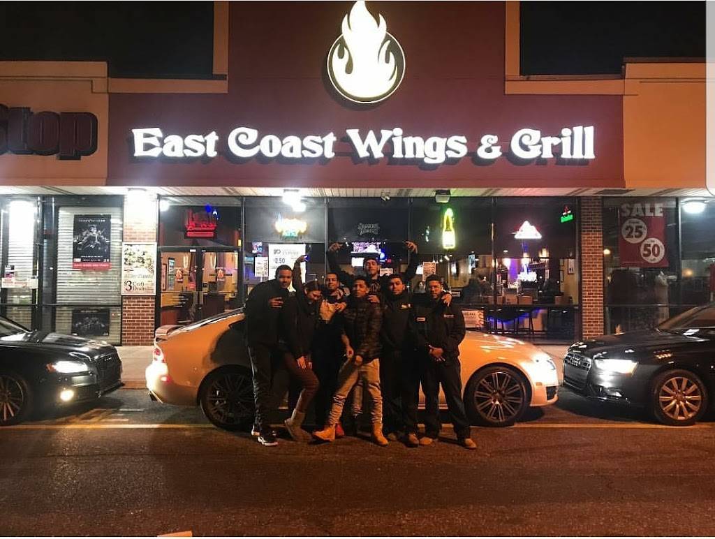 East Coast Wings + Grill | restaurant | 2539 Castor Ave, Philadelphia, PA 19134, USA | 2152888200 OR +1 215-288-8200