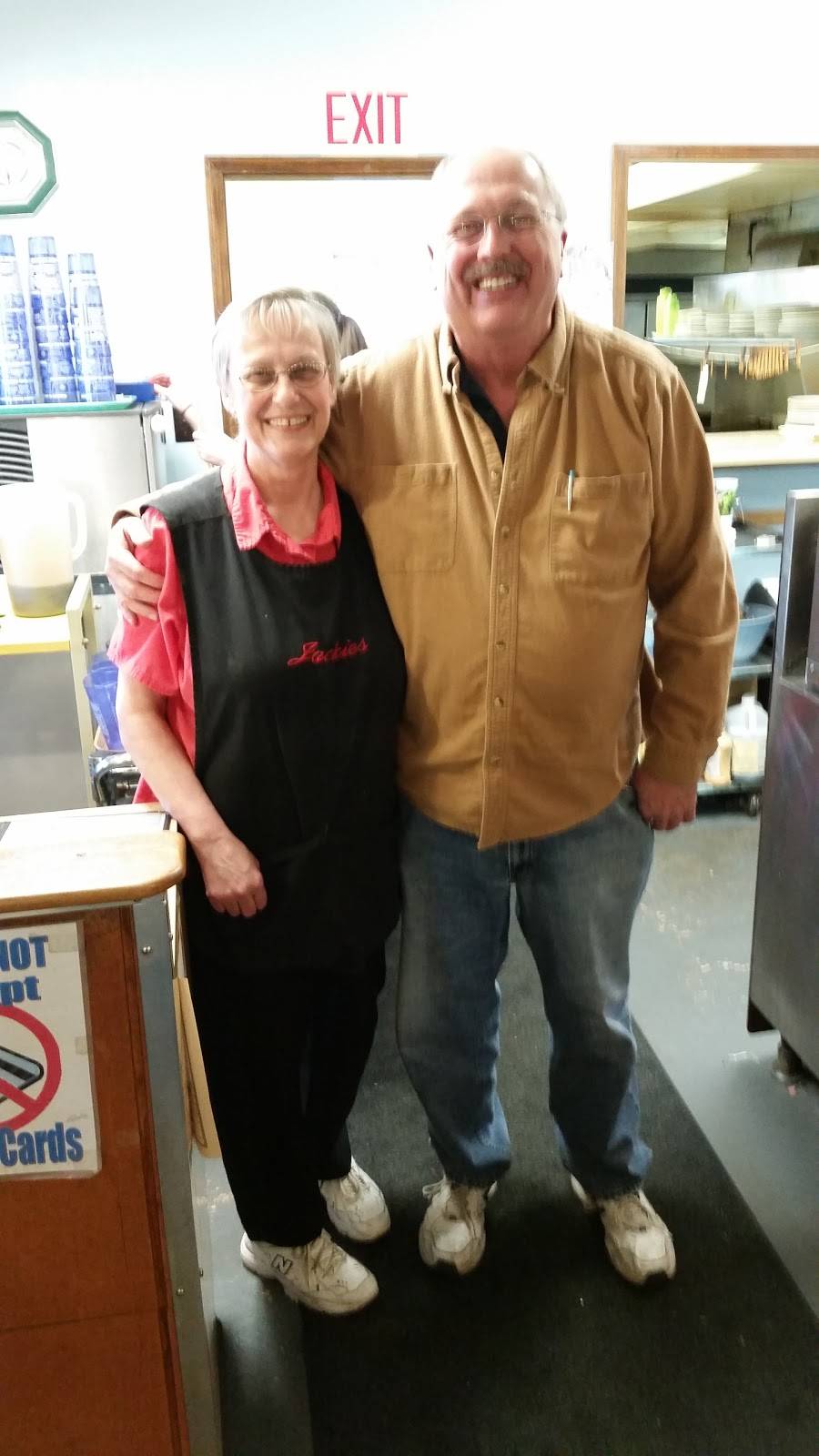 Jackies Family Restaurant | restaurant | 105 N Harrisburg Ave, Gas City, IN 46933, USA | 7656747509 OR +1 765-674-7509