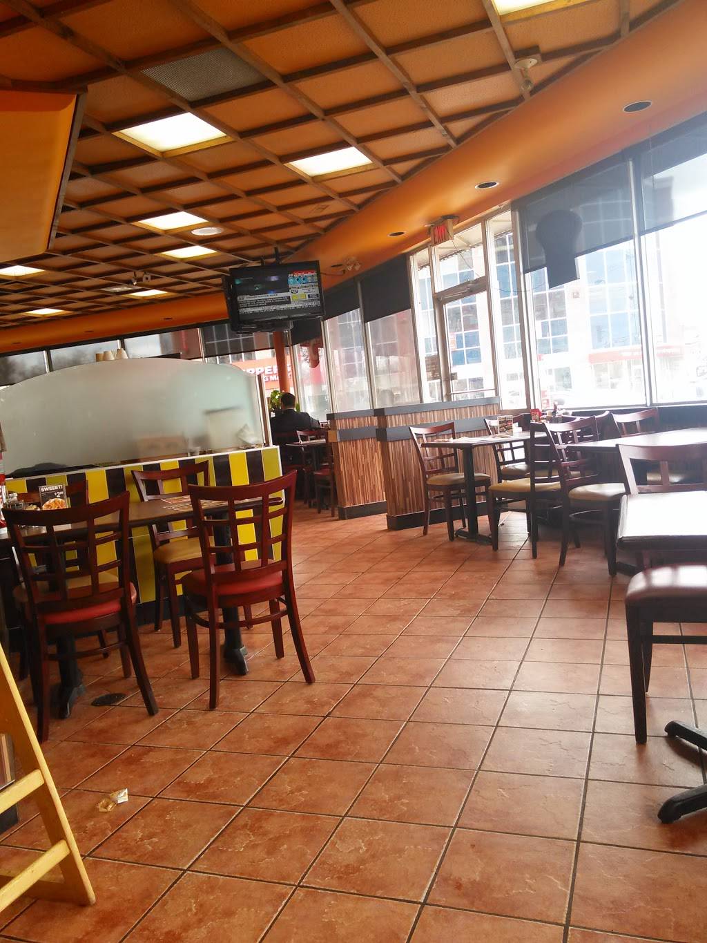 Eggsmart | restaurant | 2904 Sheppard Ave E, Scarborough, ON M1T 3J4, Canada | 6473483235 OR +1 647-348-3235