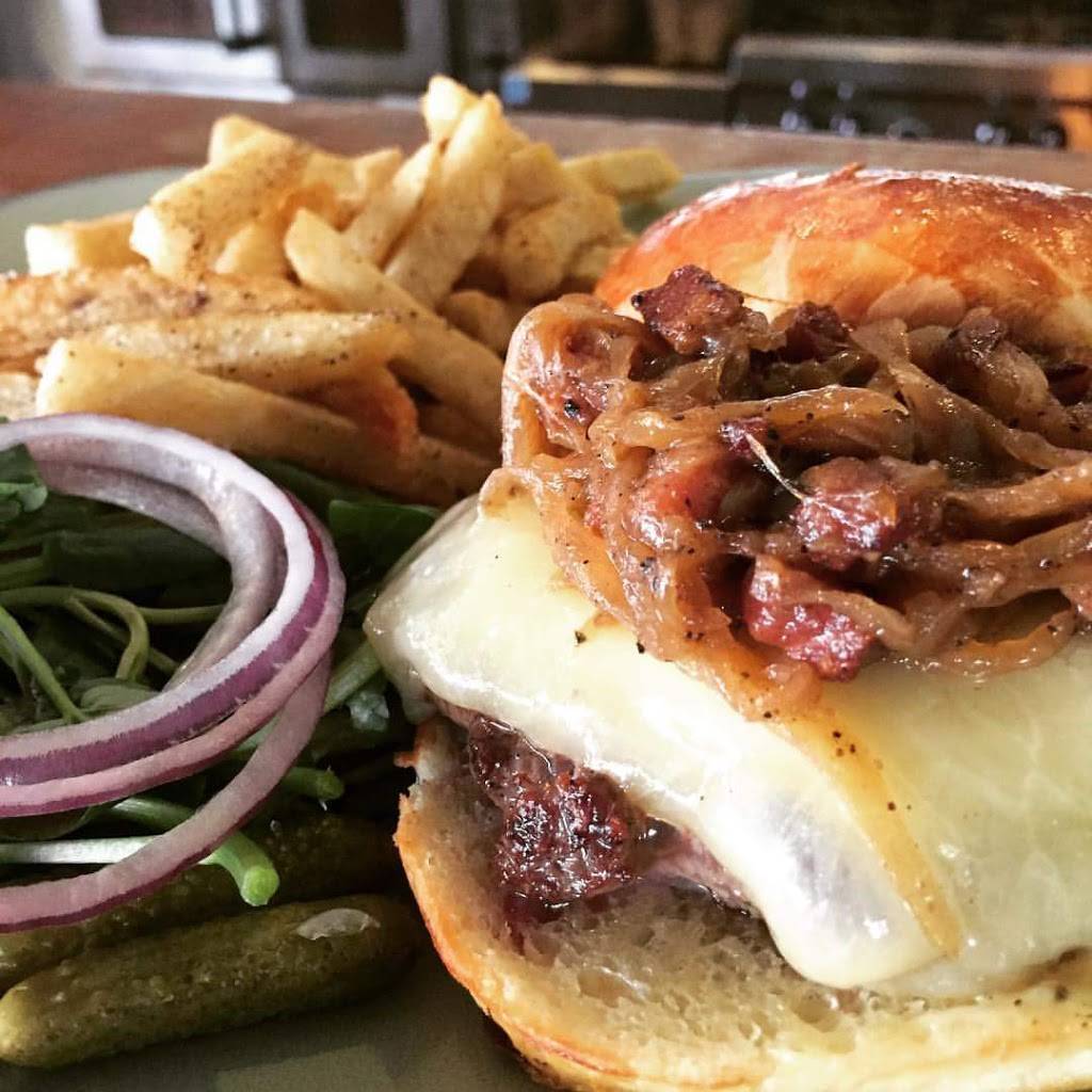 Crocodile | French Cuisine | restaurant | 140 2nd St #100, Petaluma, CA 94952, USA | 7079818159 OR +1 707-981-8159