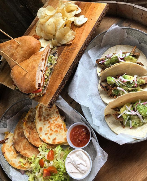 Second District Brewing | restaurant | 1939 S Bancroft St, Philadelphia, PA 19145, USA | 2155755900 OR +1 215-575-5900