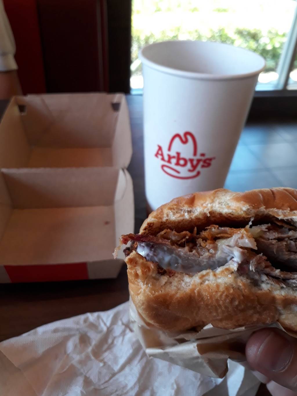 Carls Jr. / Green Burrito | restaurant | 20552 Lake Forest Dr, Lake Forest, CA 92630, USA | 9498308929 OR +1 949-830-8929