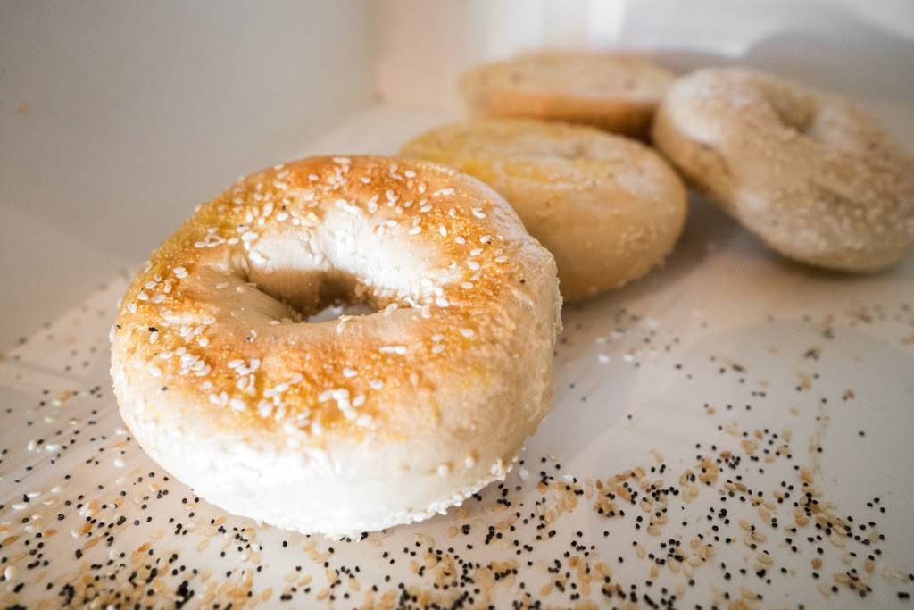 Brooklyns Deli | restaurant | 1087 Seven Locks Rd, Potomac, MD 20854, USA | 3013403354 OR +1 301-340-3354