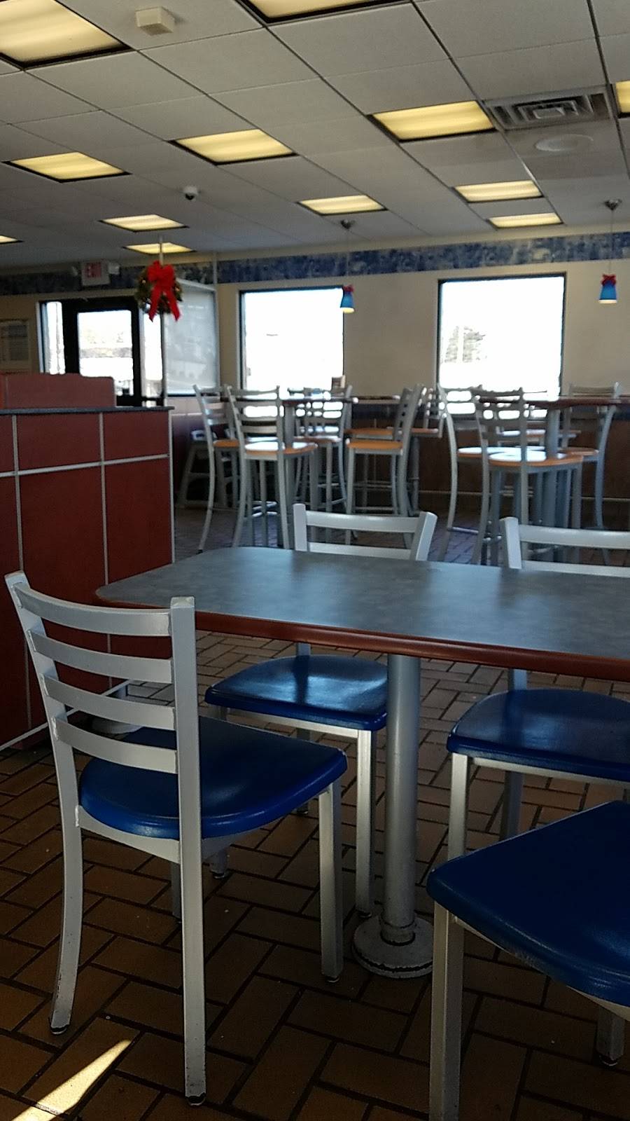 White Castle | restaurant | 17431 Dix Rd, Melvindale, MI 48122, USA | 3133862649 OR +1 313-386-2649