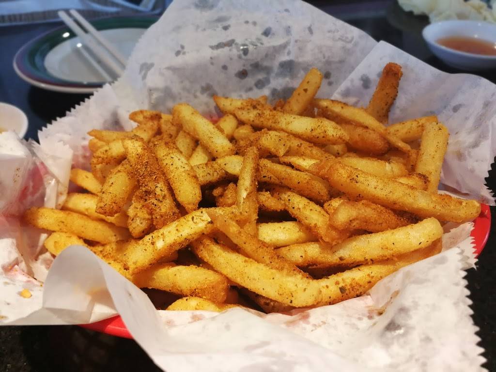 My Sisters Crawfish II | restaurant | 442 Park Ave, Worcester, MA 01602, USA | 7744202022 OR +1 774-420-2022