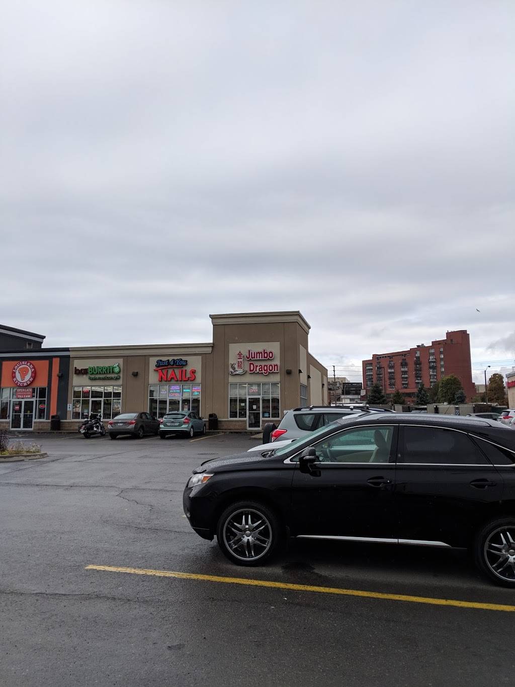 Jumbo Dragon Chinese Restaurant | restaurant | 50 Market St S f5, Brantford, ON N3S 2X5, Canada | 5197529988 OR +1 519-752-9988