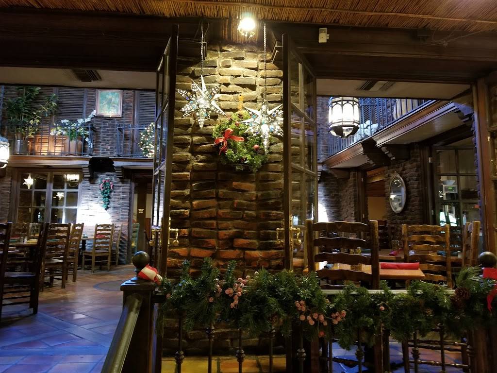 Las Casuelas Nuevas | restaurant | 70050 CA-111, Rancho Mirage, CA 92270, USA | 7603288844 OR +1 760-328-8844