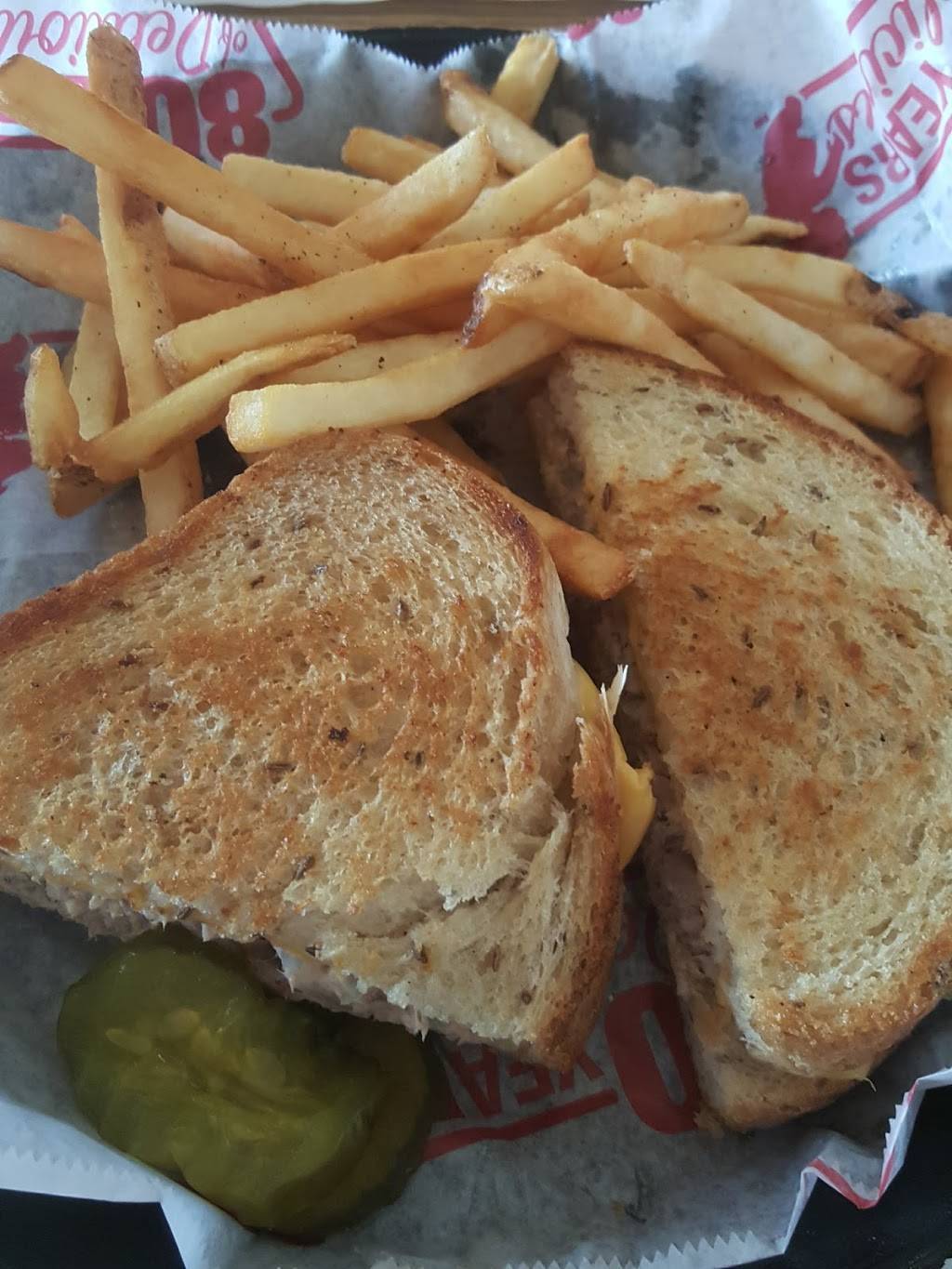 Big Boy | restaurant | 329 S Main St, Brooklyn, MI 49230, USA | 5175923212 OR +1 517-592-3212