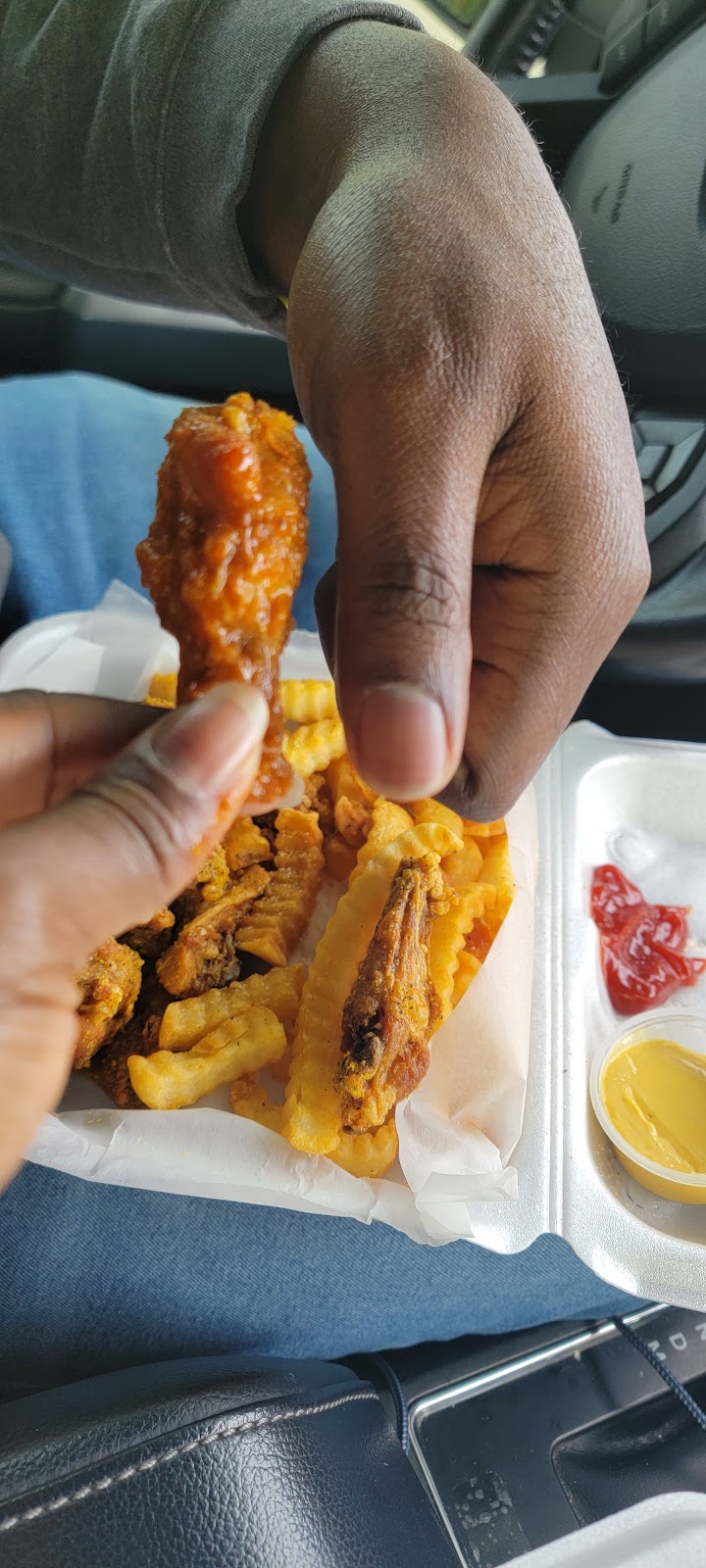 TASTY WINGS AND SEAFOOD | restaurant | 301 N Belair Rd, Evans, GA 30809, USA | 7063059911 OR +1 706-305-9911