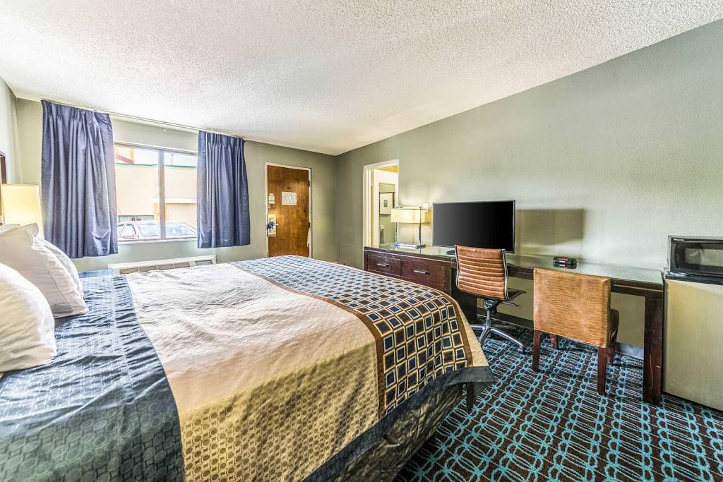 Rodeway Inn Conference Center | restaurant | 969 Bethlehem Pike, Montgomeryville, PA 18936, USA | 2156998800 OR +1 215-699-8800