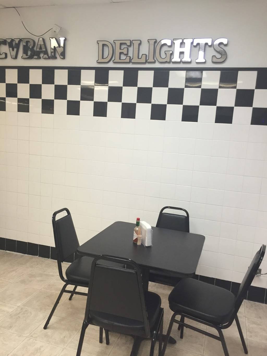 Cuban delights | restaurant | 5622 Preston Hwy, Louisville, KY 40219, USA | 5026181459 OR +1 502-618-1459