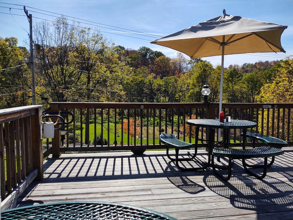 Spruce Creek Tavern | restaurant | 5450 Isett Rd, Spruce Creek, PA 16683, USA | 8146323287 OR +1 814-632-3287