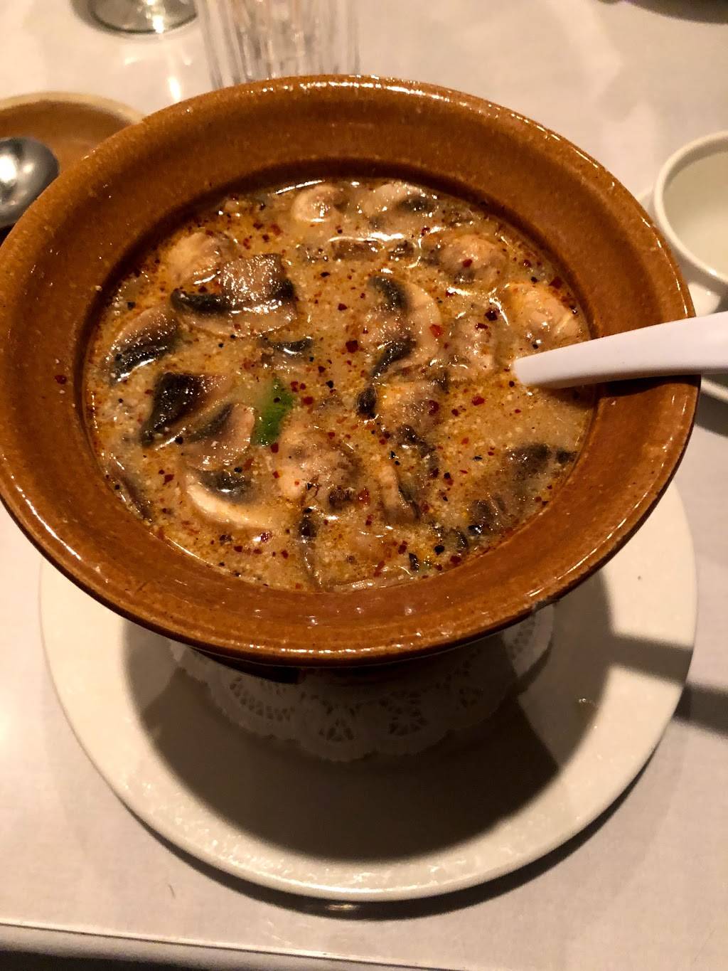 Sweet Basil Thai Cuisine | restaurant | 5845 Brainerd Rd, Chattanooga, TN 37411, USA | 4234858836 OR +1 423-485-8836