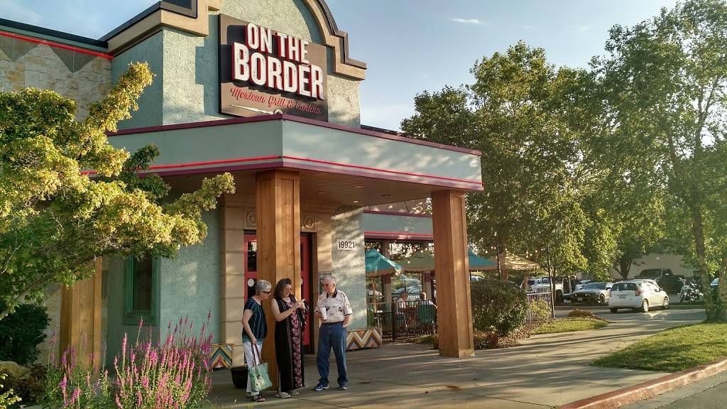 On The Border Mexican Grill & Cantina | meal takeaway | 19921 E Jackson Dr, Independence, MO 64057, USA | 8167592110 OR +1 816-759-2110