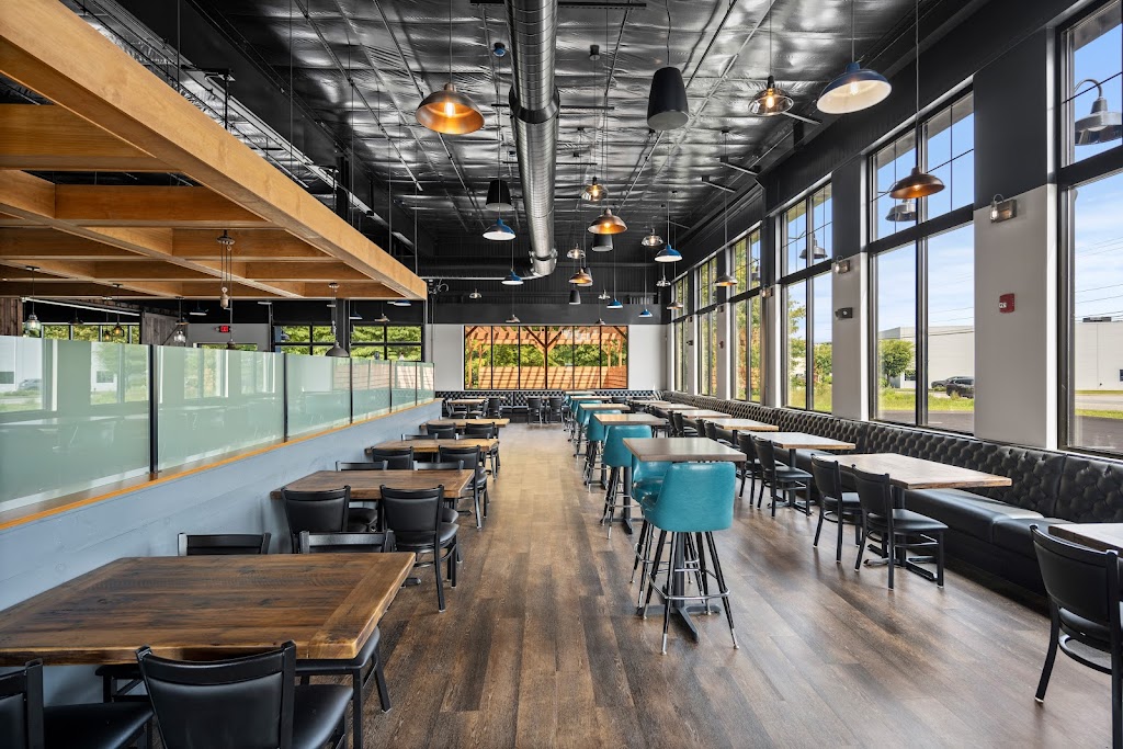 Cold Harbor Brewing LLC | restaurant | 66 Otis St, Westborough, MA 01581, USA | 5083291790 OR +1 508-329-1790