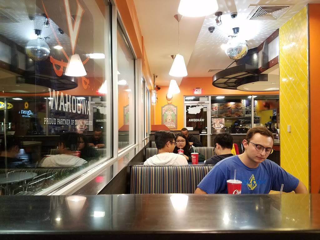 Raising Canes Chicken Fingers | meal takeaway | 1805 Emmet St N, Charlottesville, VA 22901, USA | 4342934331 OR +1 434-293-4331