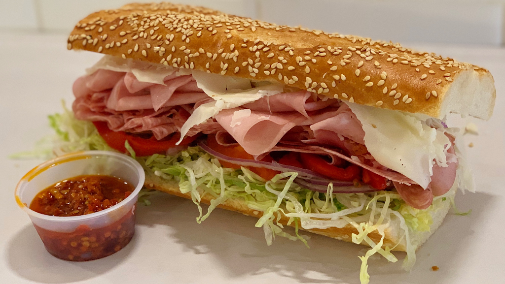 Uncle Paulies Deli | restaurant | 8369 Beverly Blvd, Los Angeles, CA 90048, USA | 3237465545 OR +1 323-746-5545