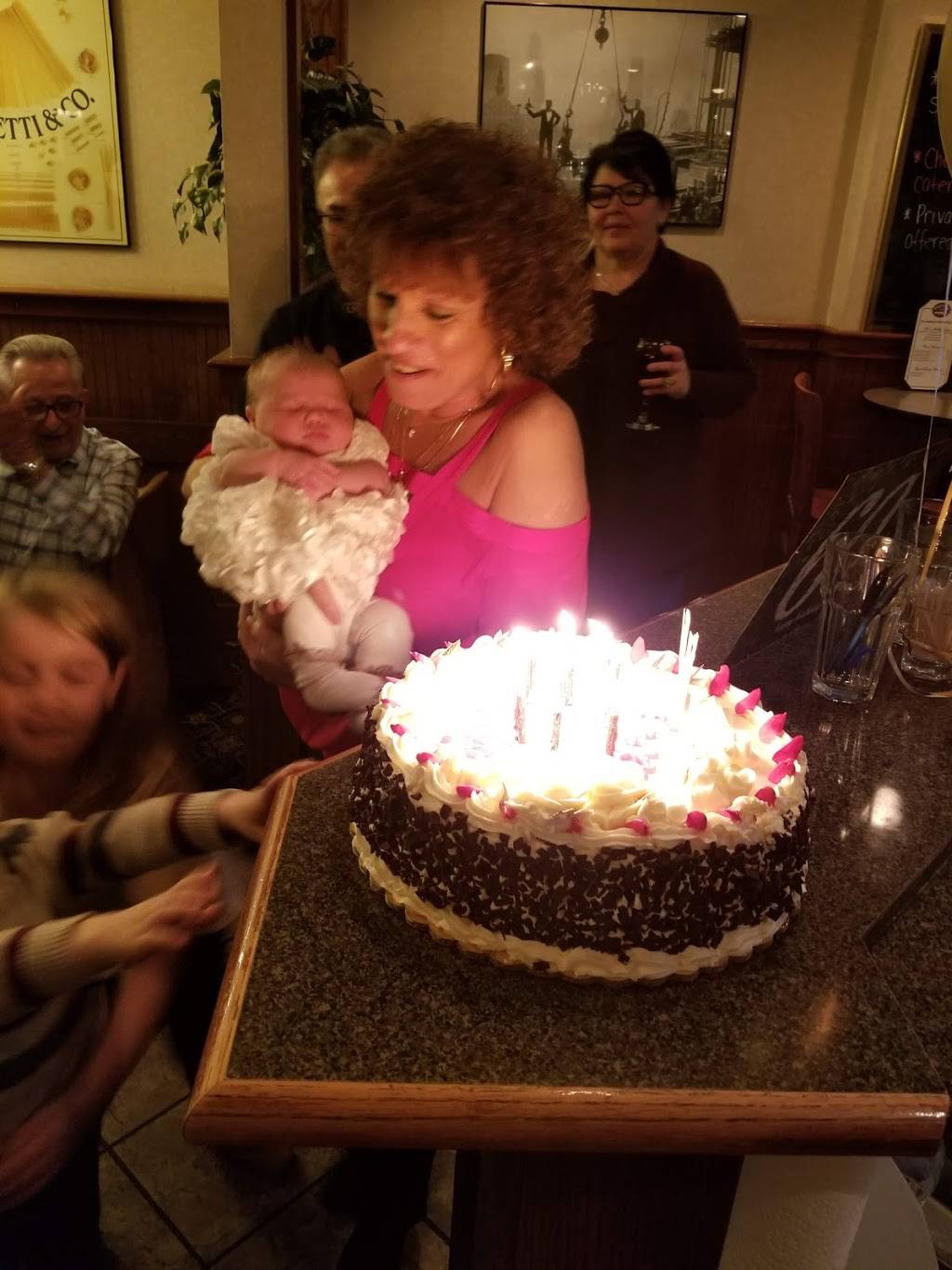 Ginos Pizza Cafe | restaurant | 7326 Frankford Ave, Philadelphia, PA 19136, USA | 2153383360 OR +1 215-338-3360