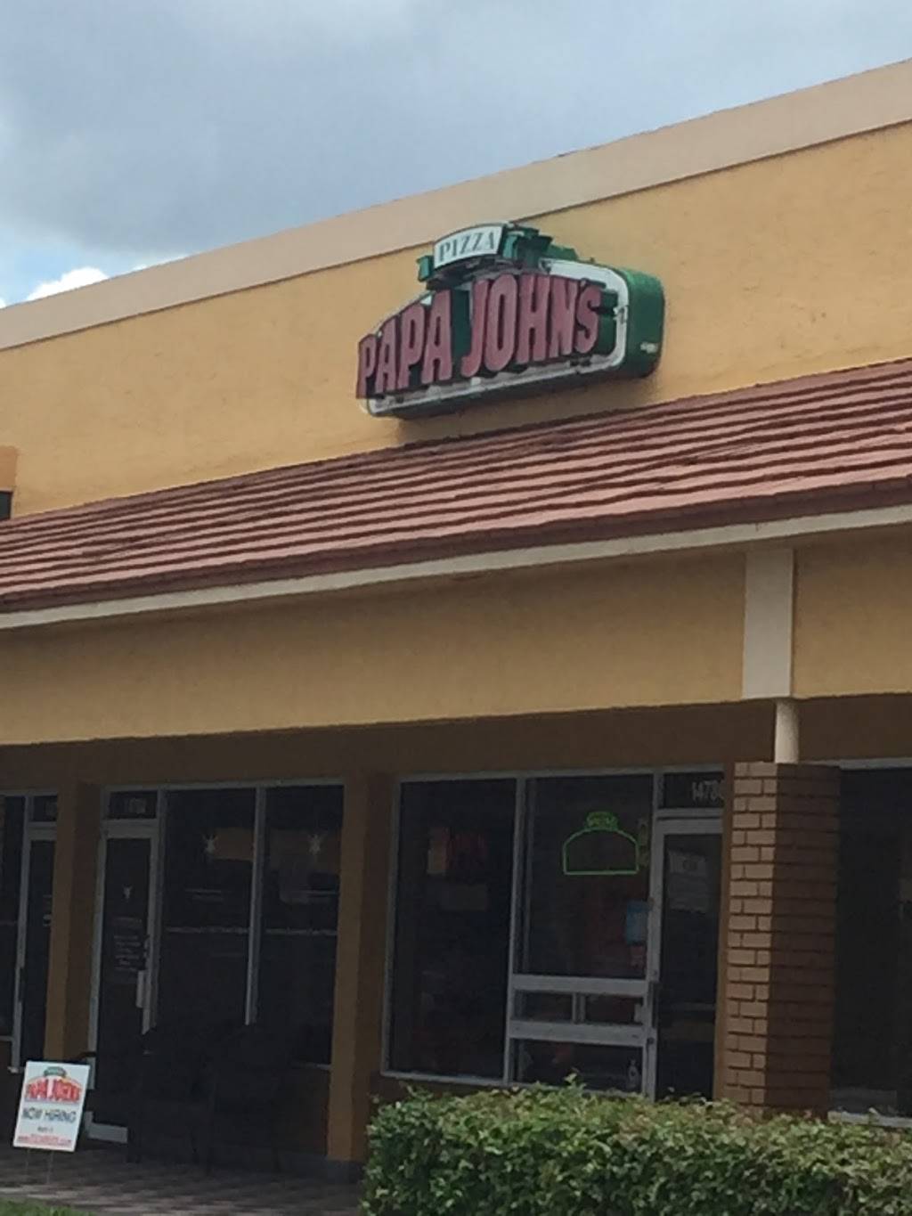 Papa Johns Pizza | restaurant | 14786 SW 56th St, Miami, FL 33185, USA | 3053857535 OR +1 305-385-7535