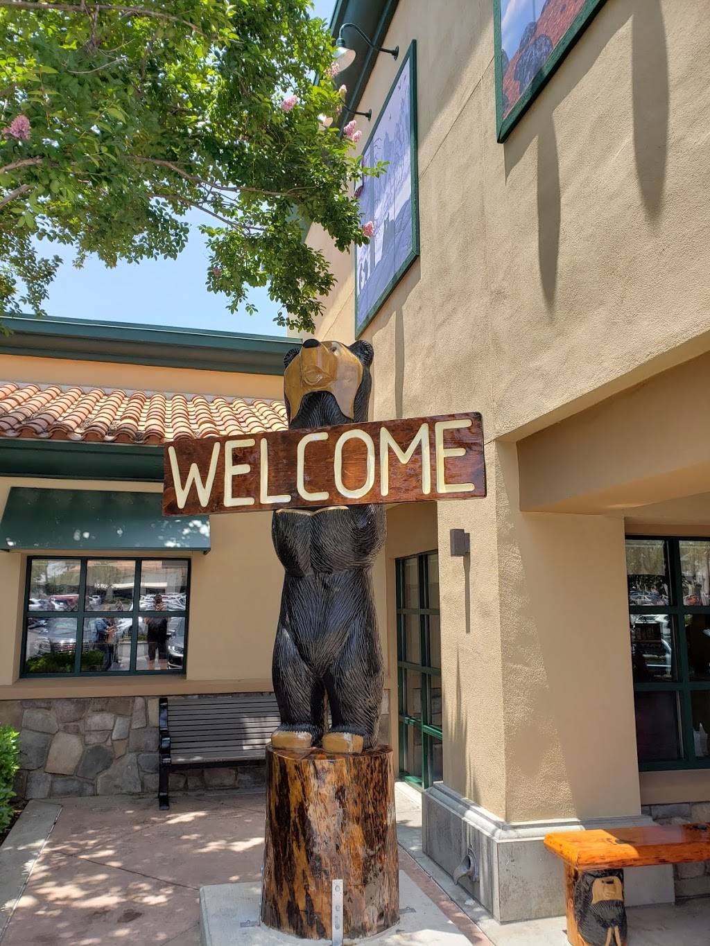 Black Bear Diner | restaurant | 10910 Foothill Blvd, Rancho Cucamonga, CA 91730, USA | 9094666614 OR +1 909-466-6614