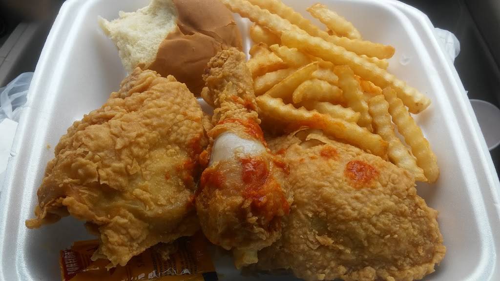 Williams Fried Chicken | restaurant | 1206 E Ledbetter Dr, Dallas, TX 75216, USA | 2143755464 OR +1 214-375-5464