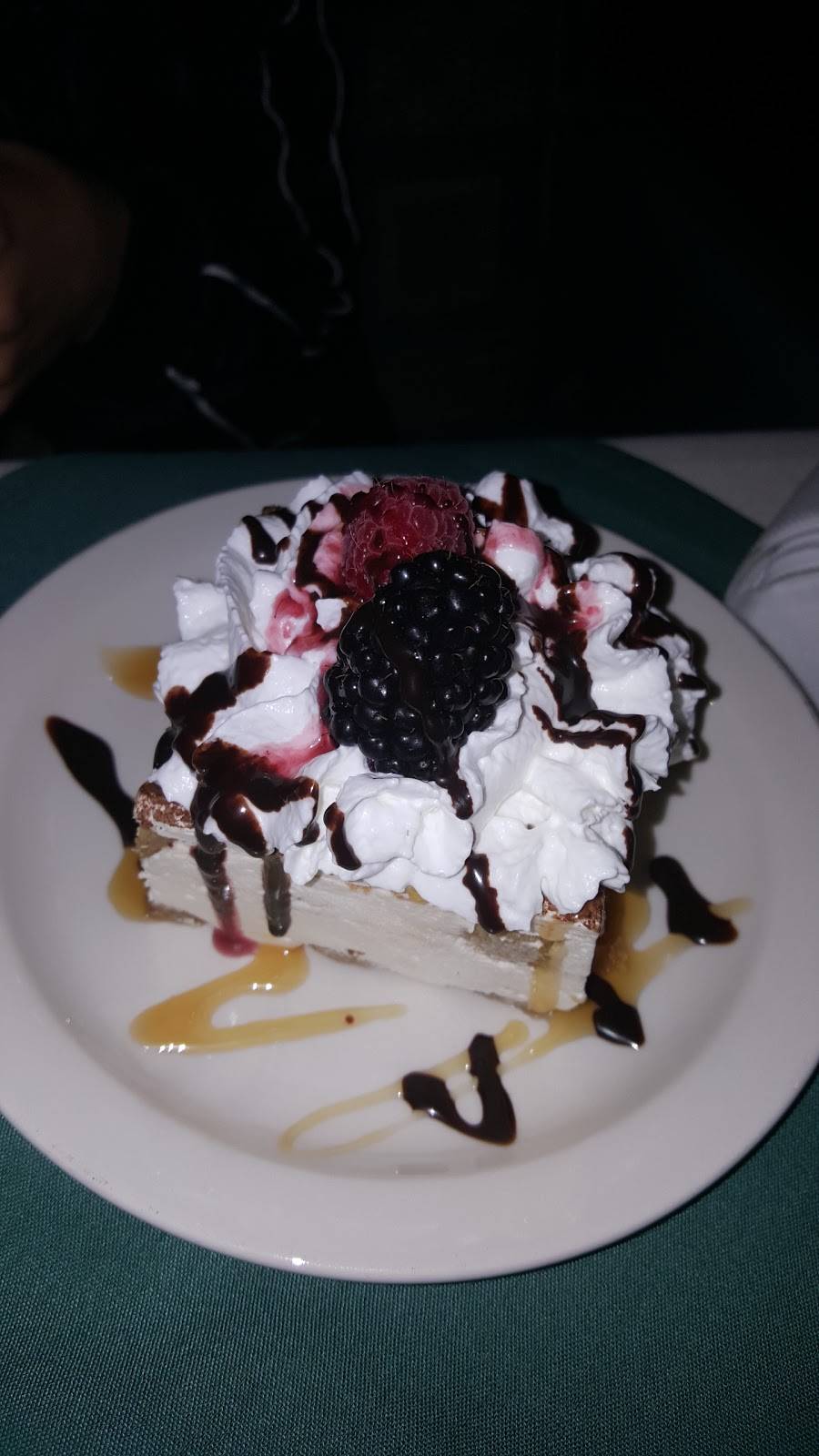 Revive Club & Cafe | cafe | 5612 W 35th St, Cicero, IL 60804, USA | 7082989538 OR +1 708-298-9538